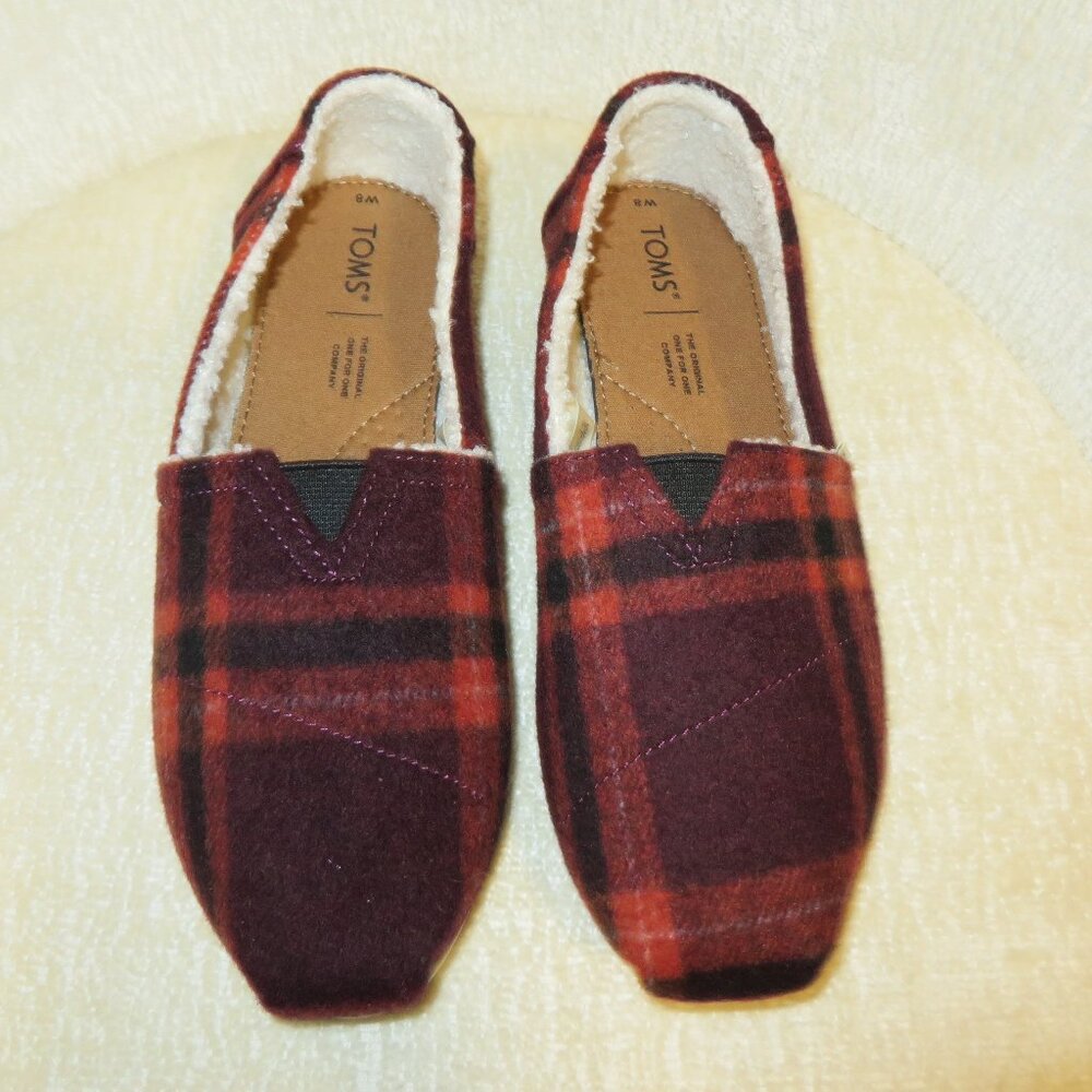 Toms Alpargata Ladies 8 New, no tags